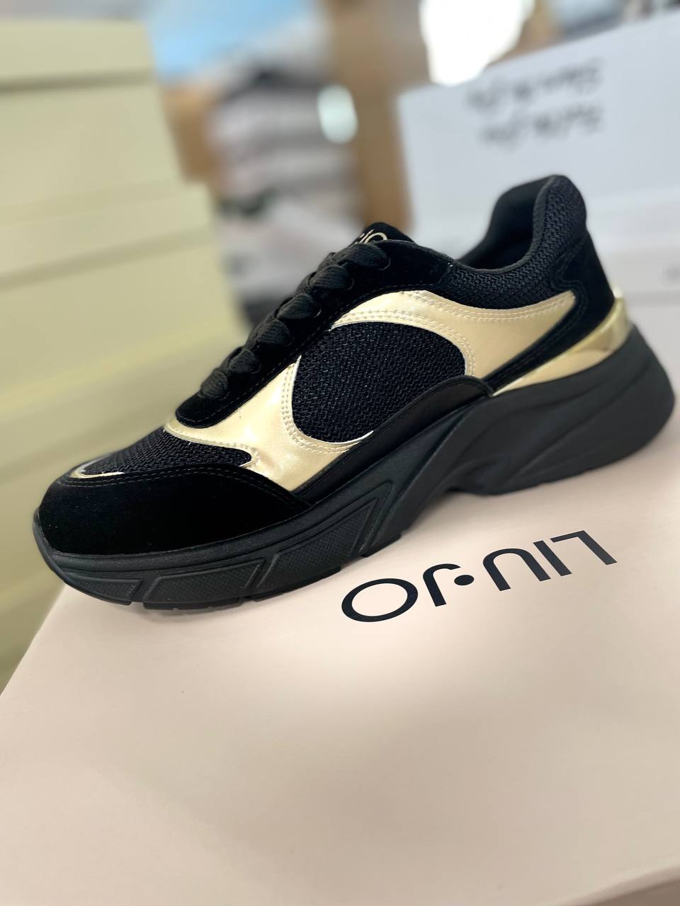 Фото Roberto Serpentini