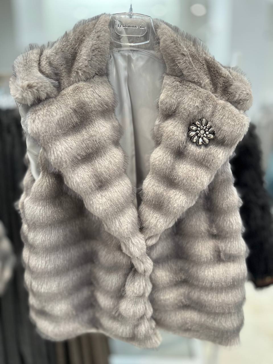 Фото Tensione in