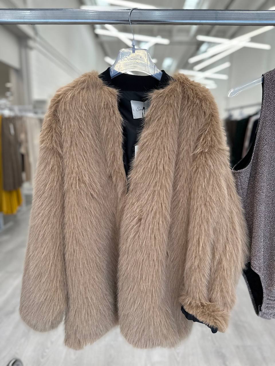 Итальянская одежда, бренд Ljve, арт. 73933478