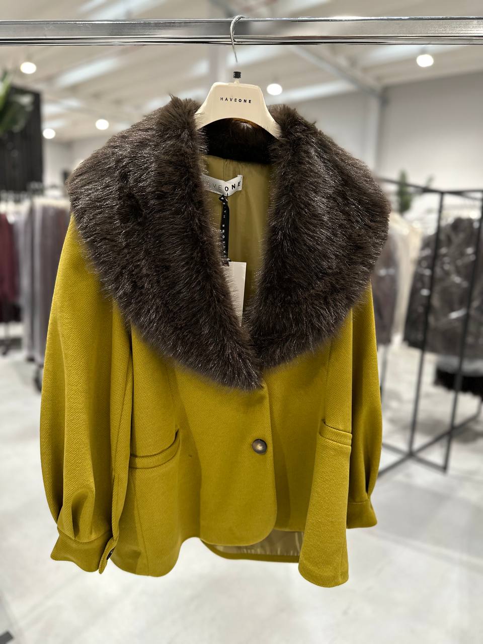 Итальянская одежда, бренд Ljve, арт. 73934928