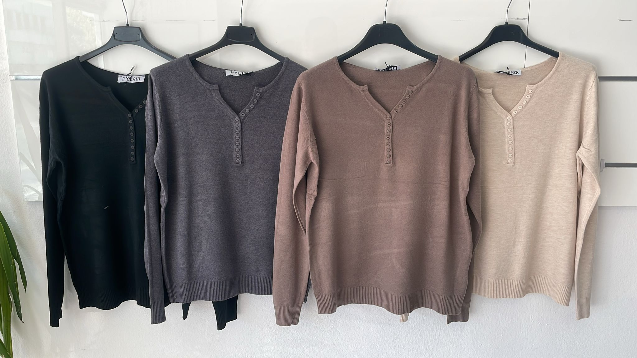 Joie Clair (J-Clair)