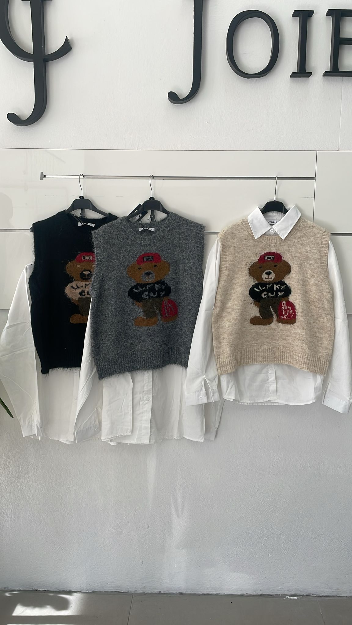 Joie Clair (J-Clair)