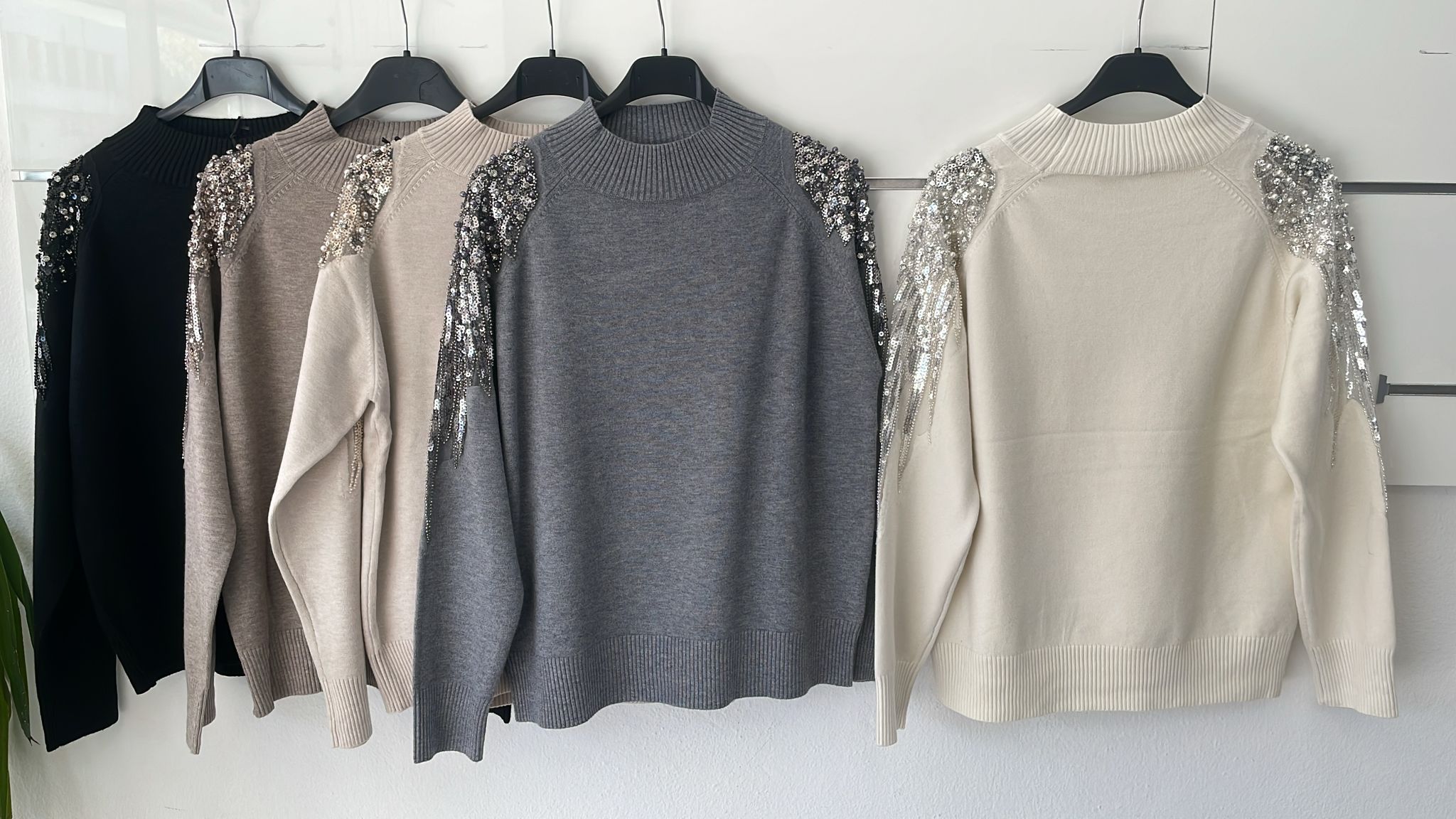 Joie Clair (J-Clair)