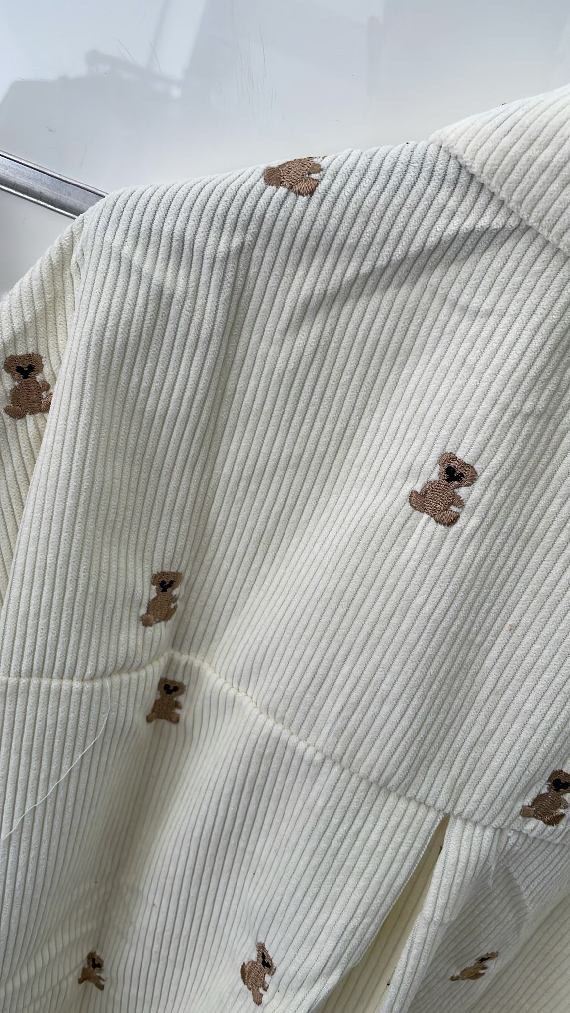 Joie Clair (J-Clair)