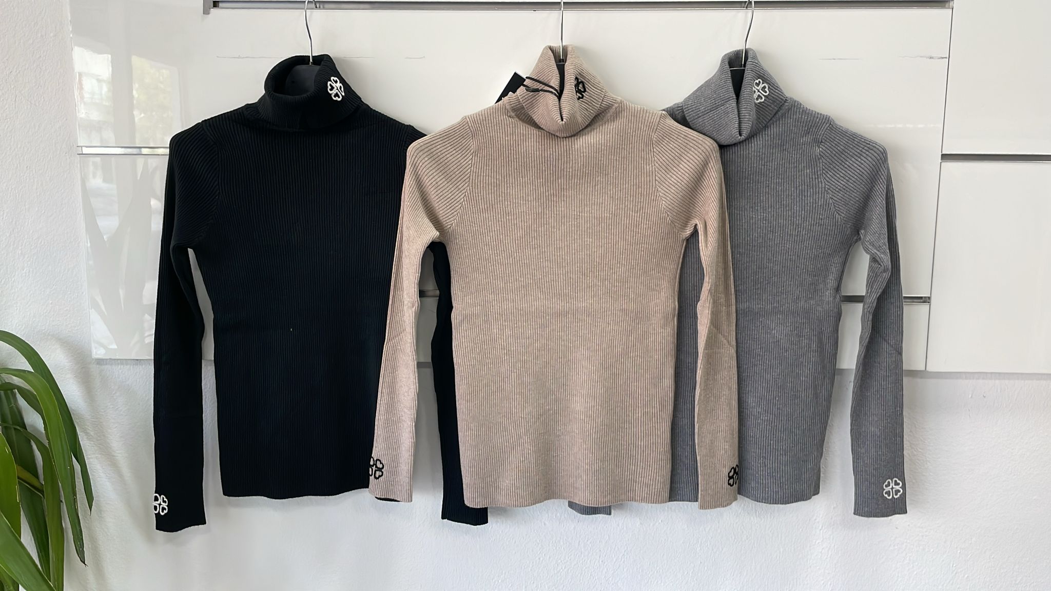 Joie Clair (J-Clair)