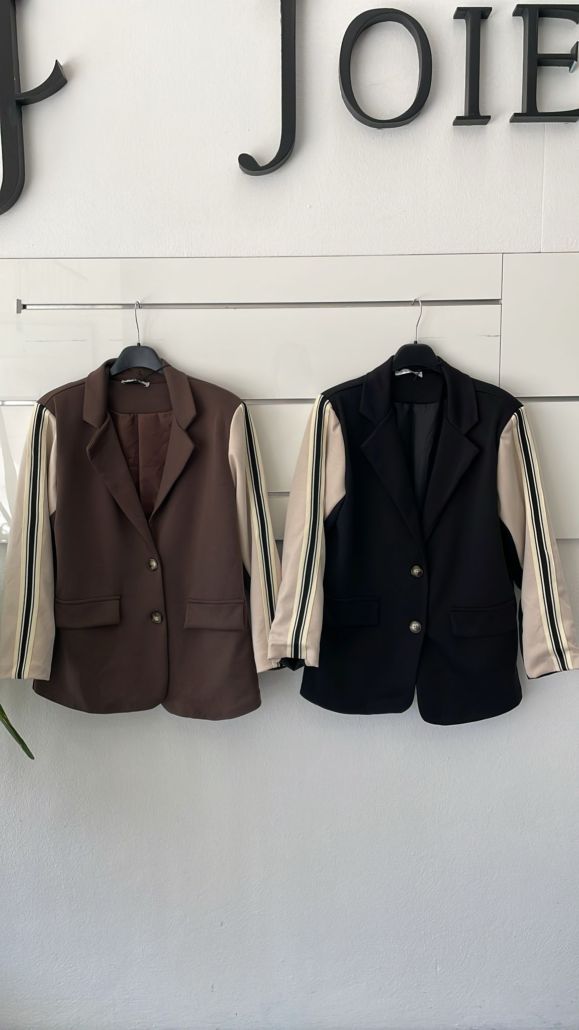 Joie Clair (J-Clair)