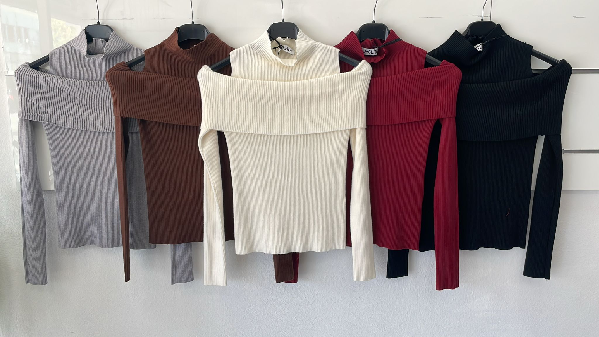 Joie Clair (J-Clair)