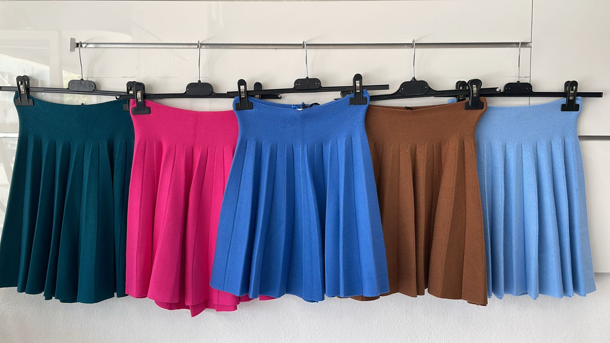 Joie Clair (J-Clair)