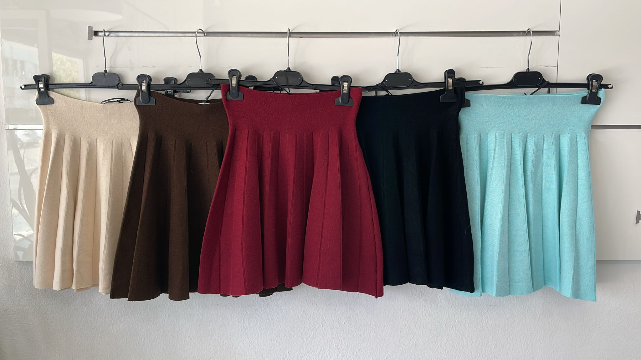 Joie Clair (J-Clair)