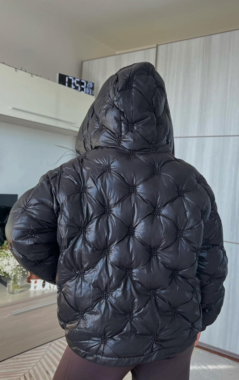 Joie Clair (J-Clair)