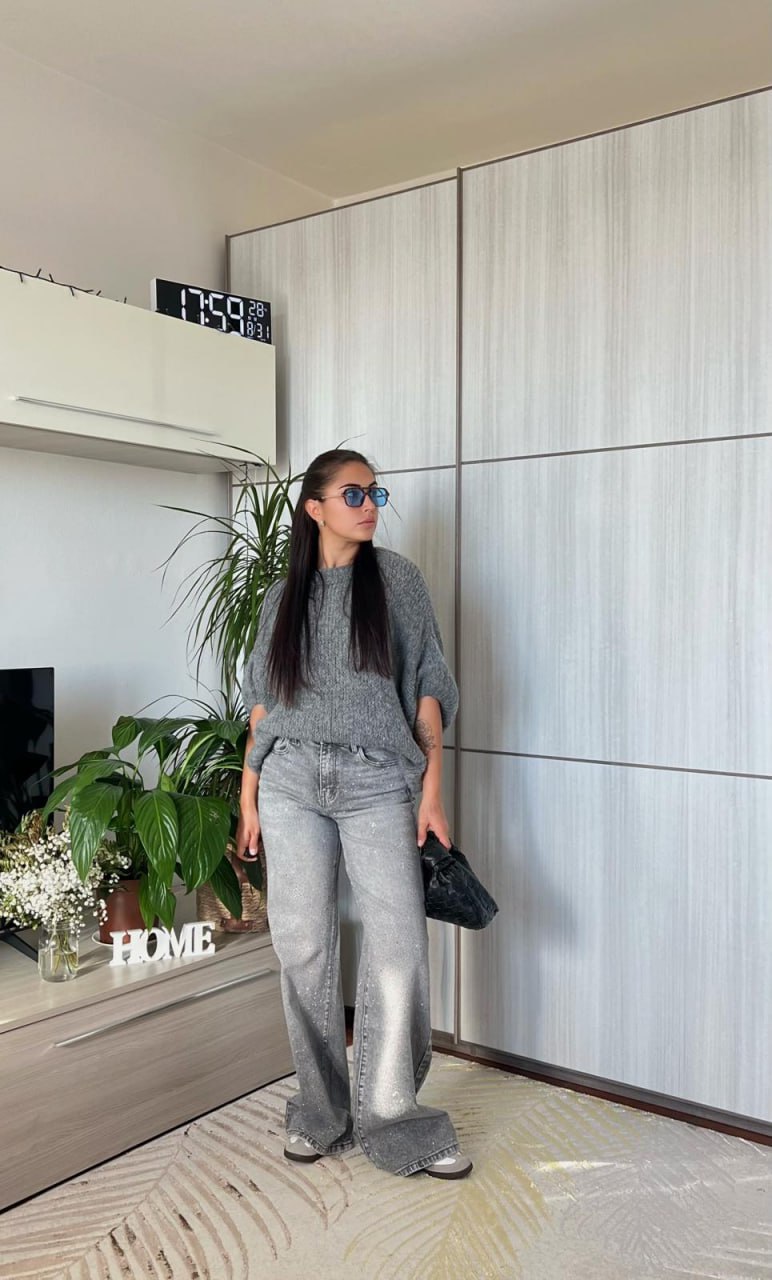 Joie Clair (J-Clair)