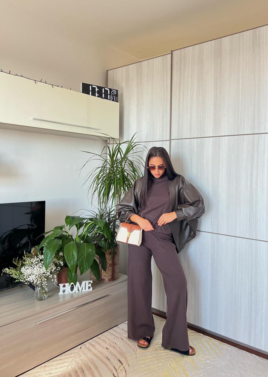 Joie Clair (J-Clair)