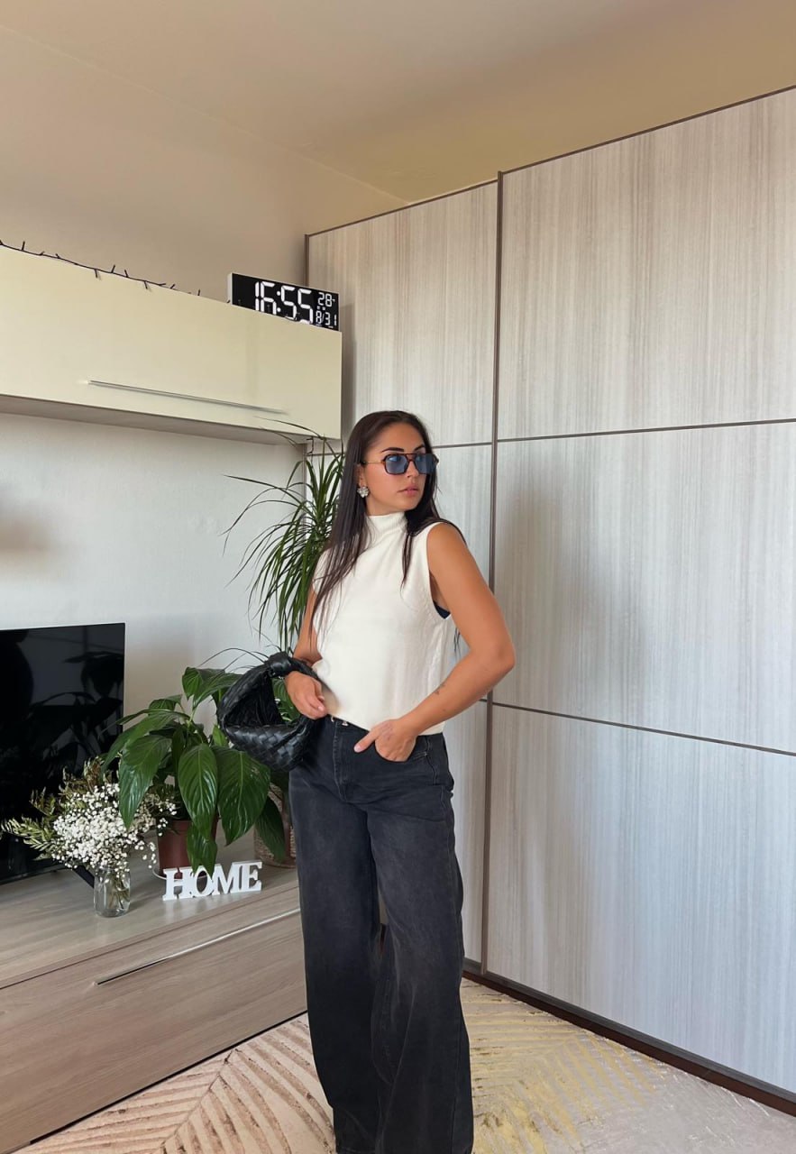 Joie Clair (J-Clair)