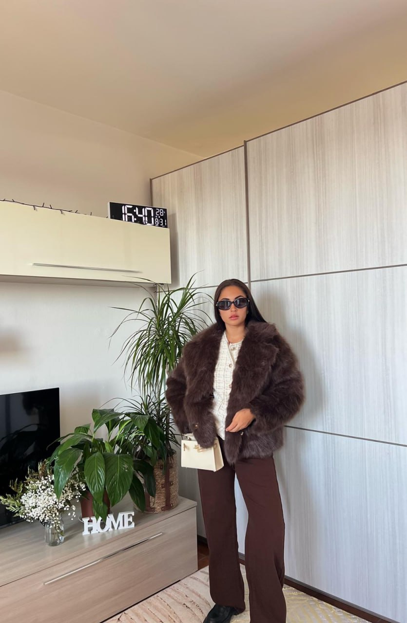 Joie Clair (J-Clair)