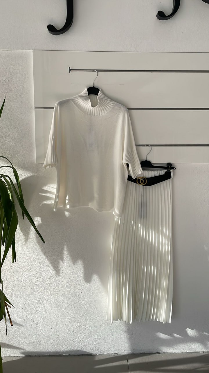 Joie Clair (J-Clair)