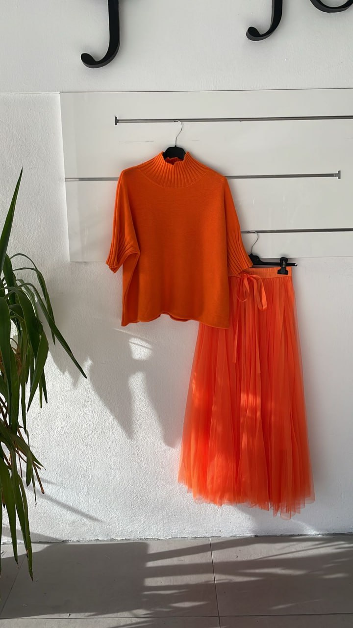 Joie Clair (J-Clair)