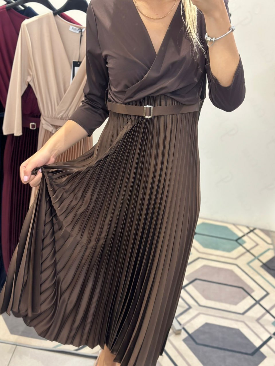 Фото Joie Clair (J-Clair)