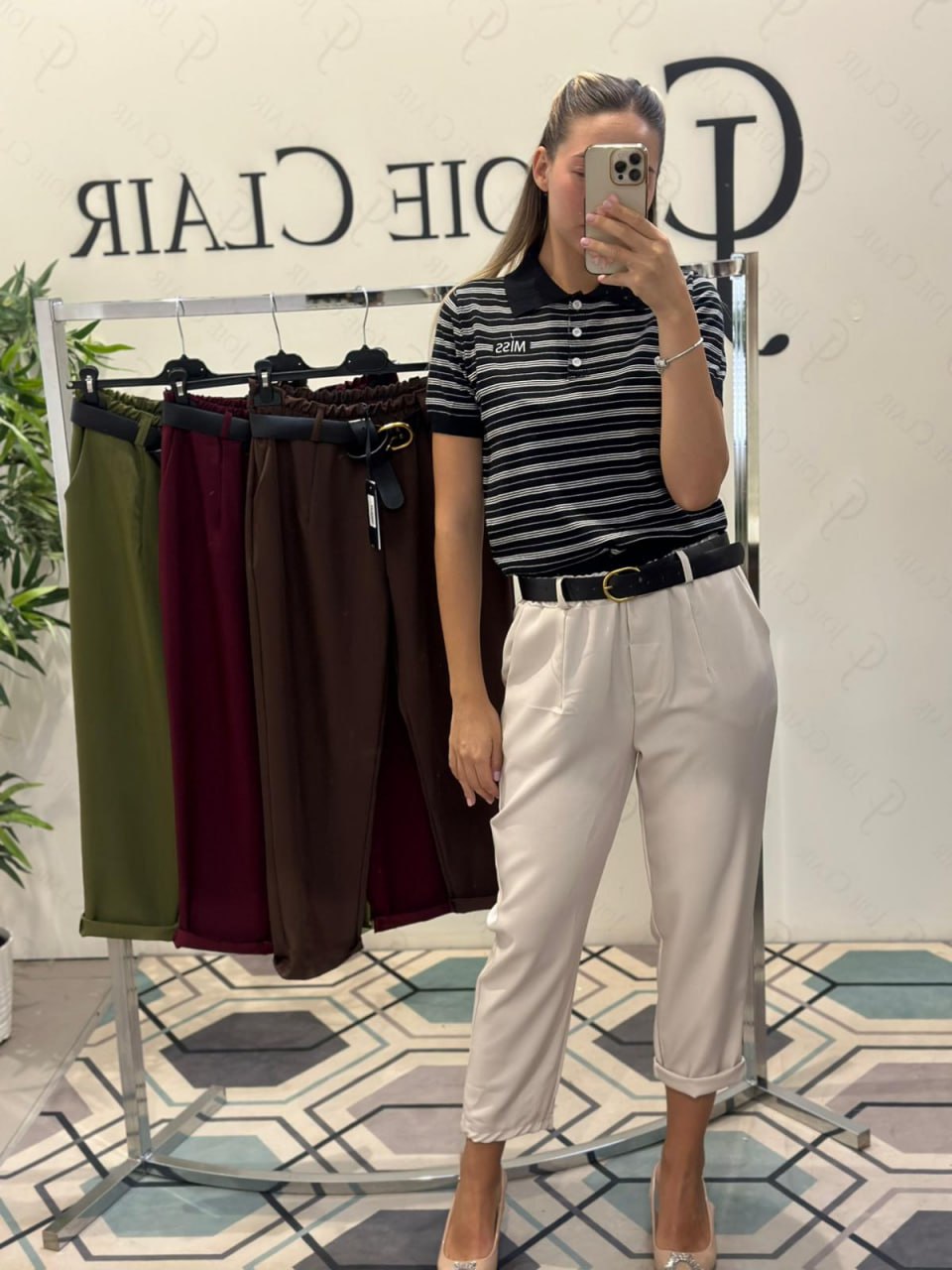 Фото Joie Clair (J-Clair)