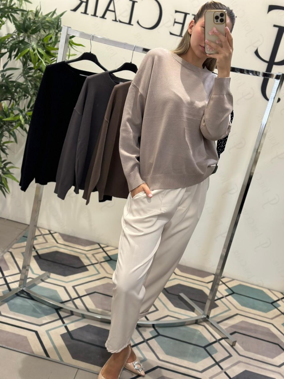 Фото Joie Clair (J-Clair)