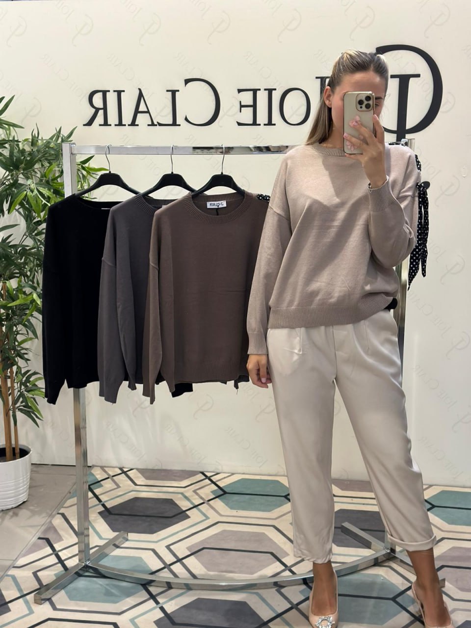 Фото Joie Clair (J-Clair)