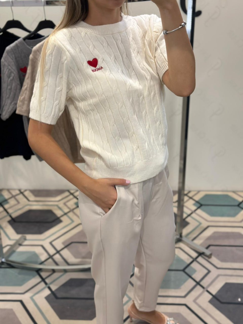 Joie Clair (J-Clair)