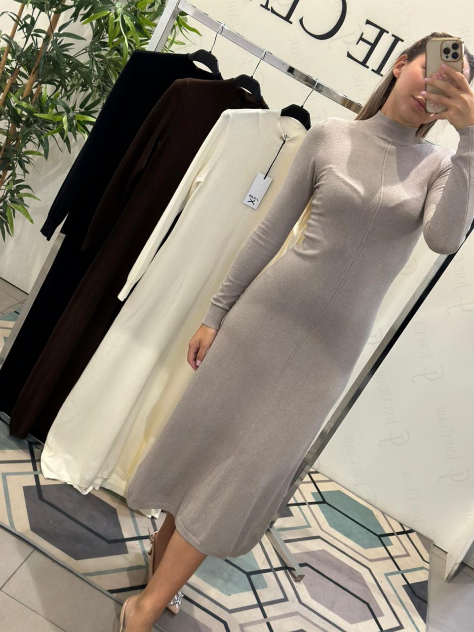 Joie Clair (J-Clair)