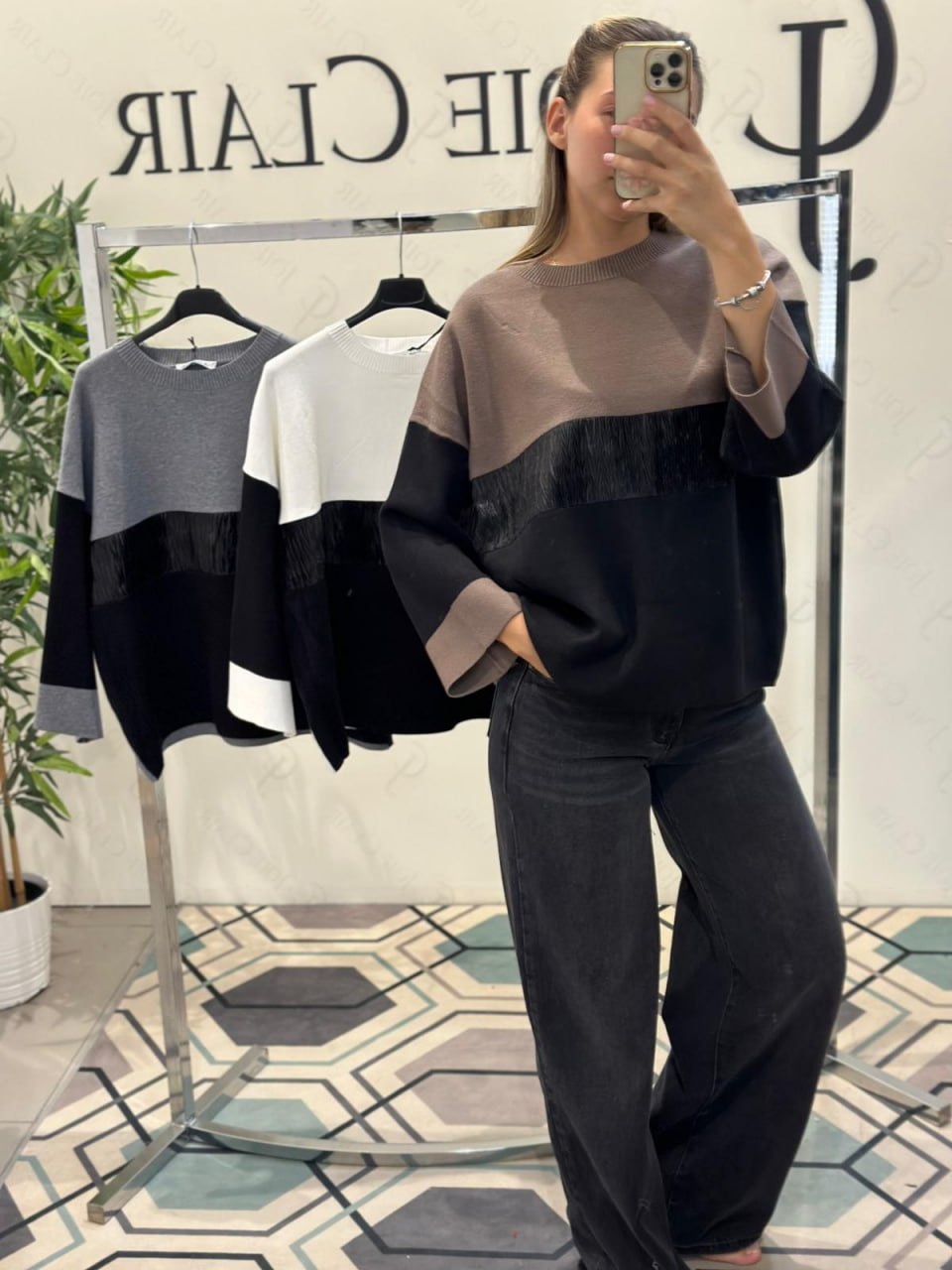 Фото Joie Clair (J-Clair)