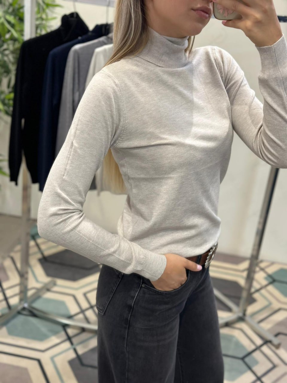 Фото Joie Clair (J-Clair)