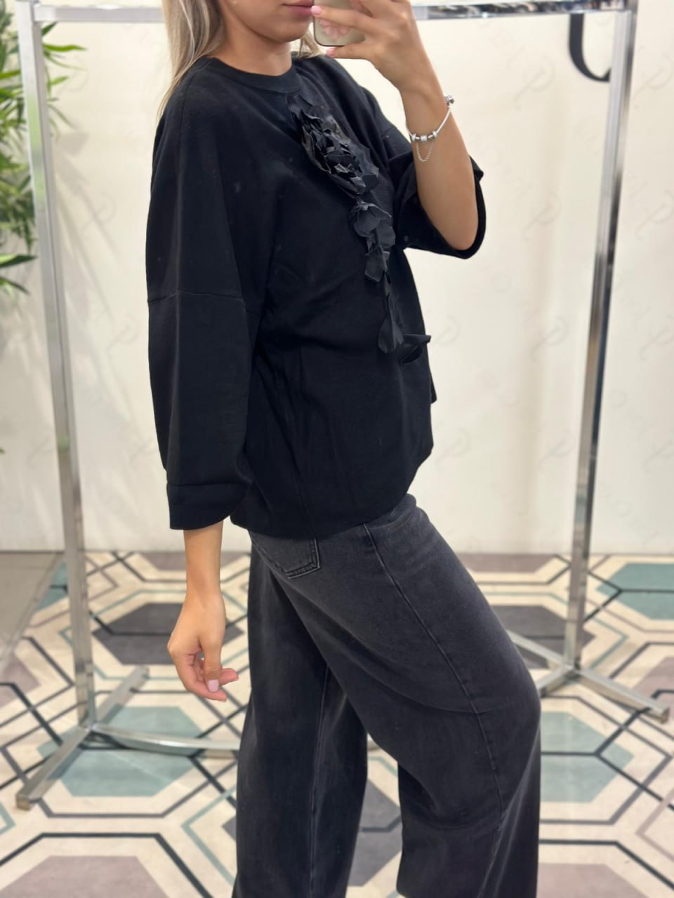 Joie Clair (J-Clair)