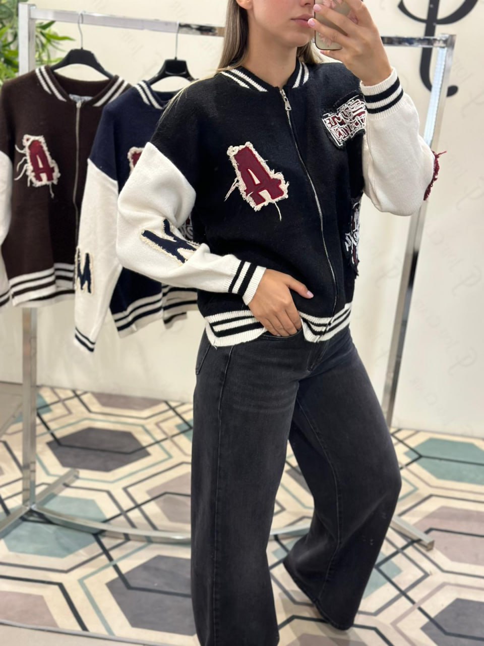 Joie Clair (J-Clair)