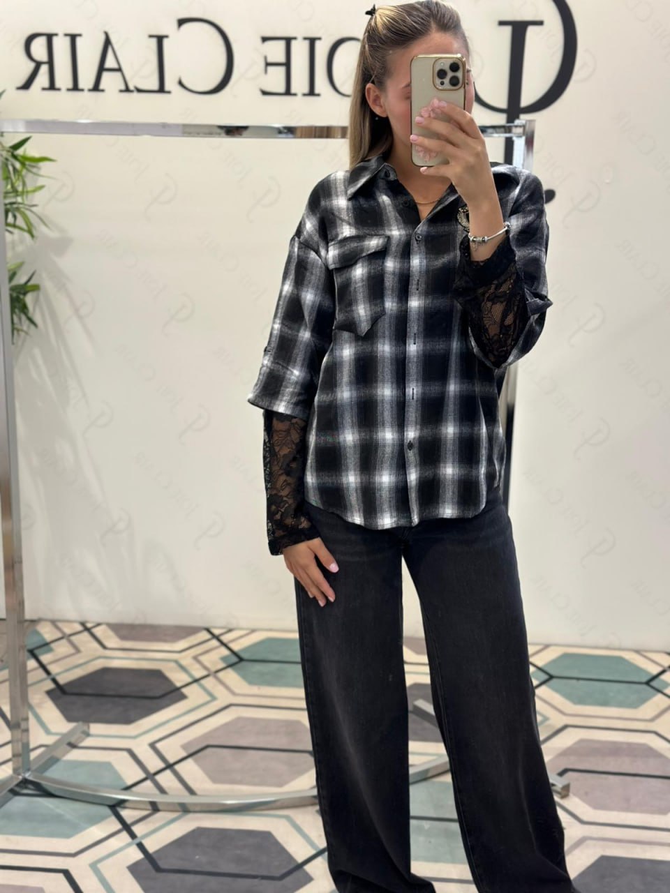 Joie Clair (J-Clair)