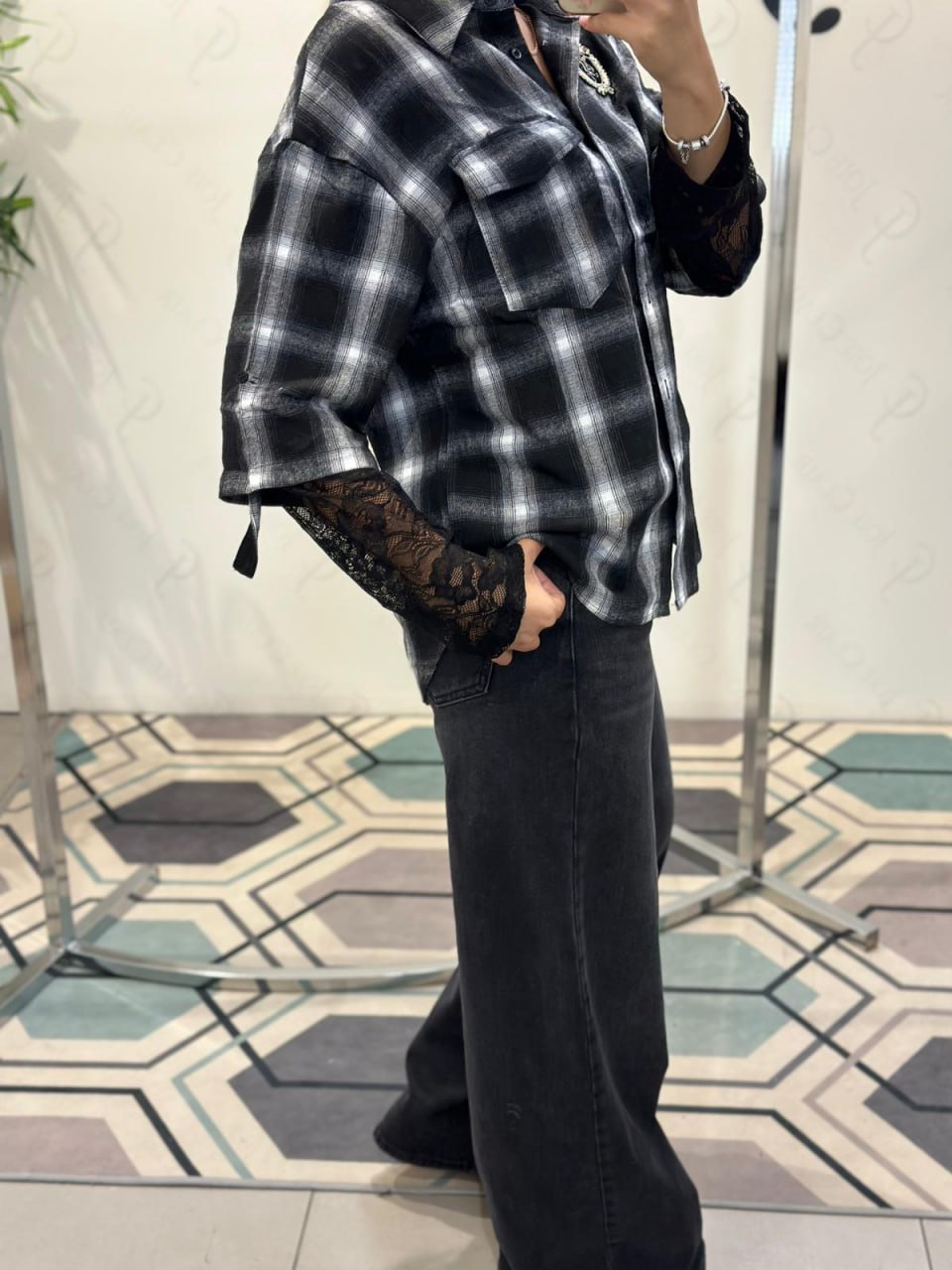 Joie Clair (J-Clair)