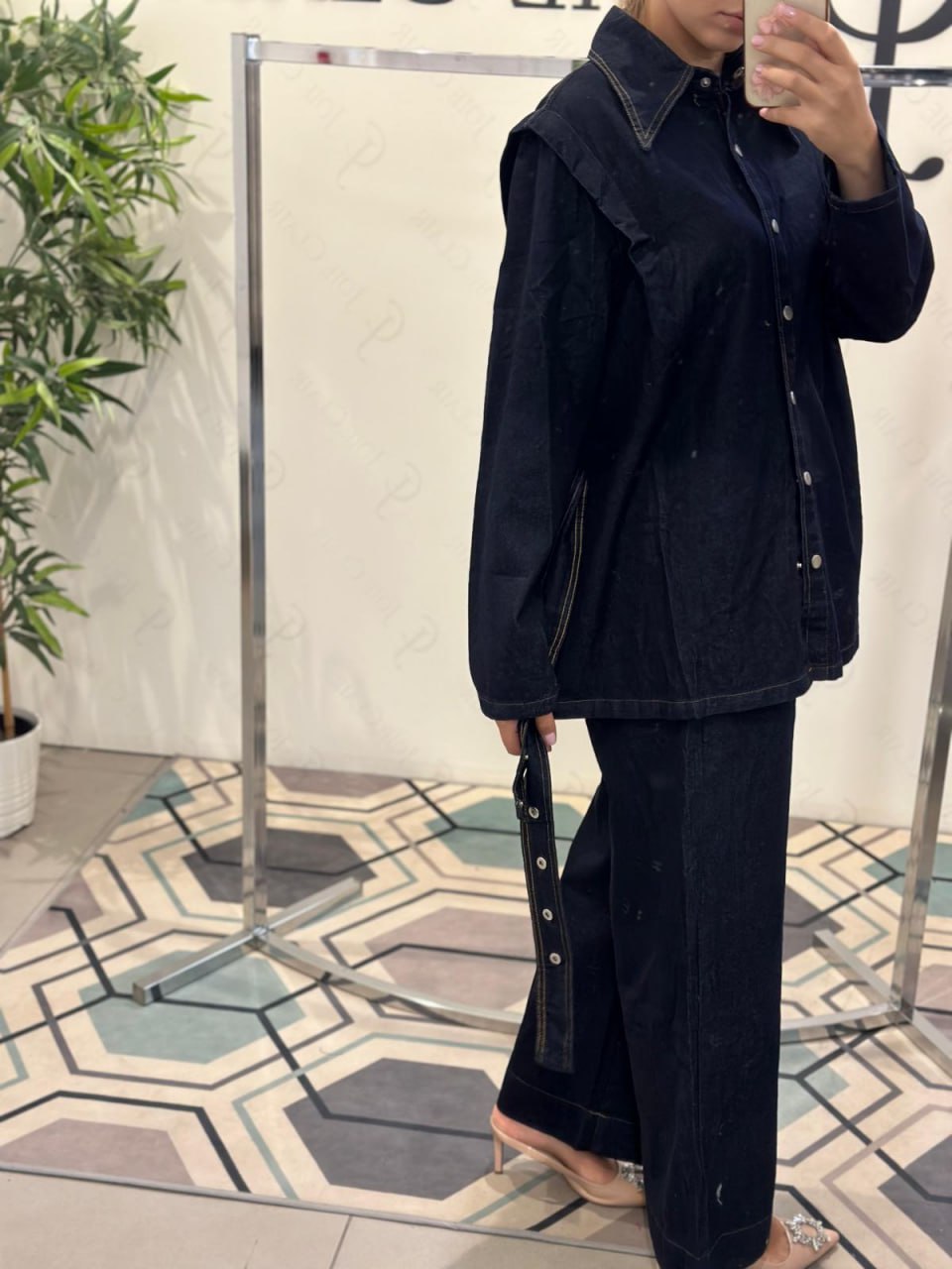 Joie Clair (J-Clair)