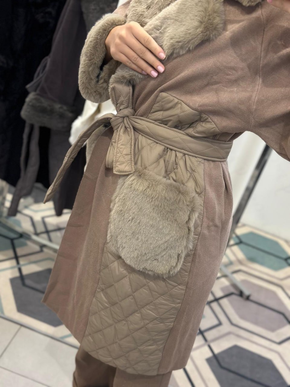 Joie Clair (J-Clair)