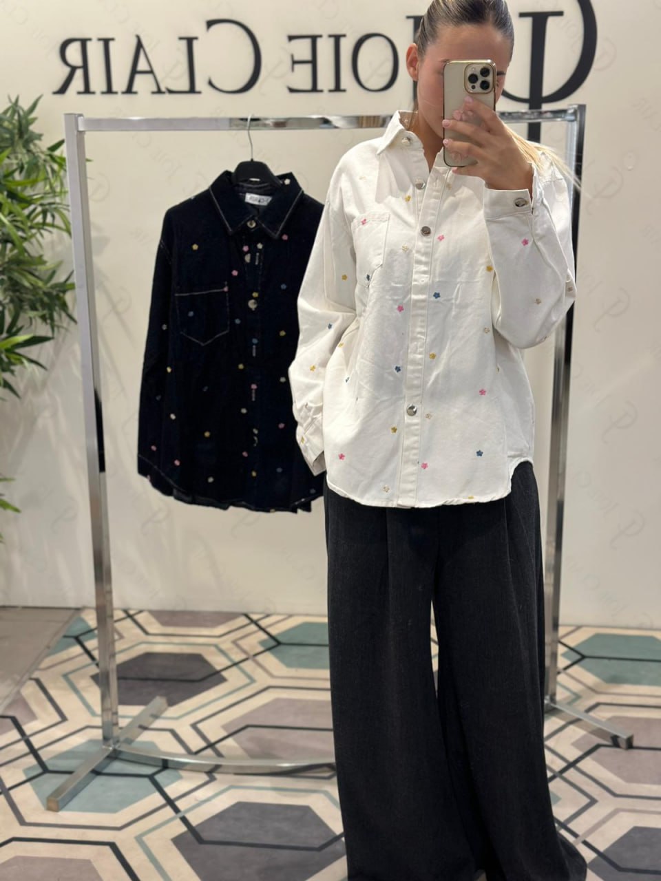 Фото Joie Clair (J-Clair)