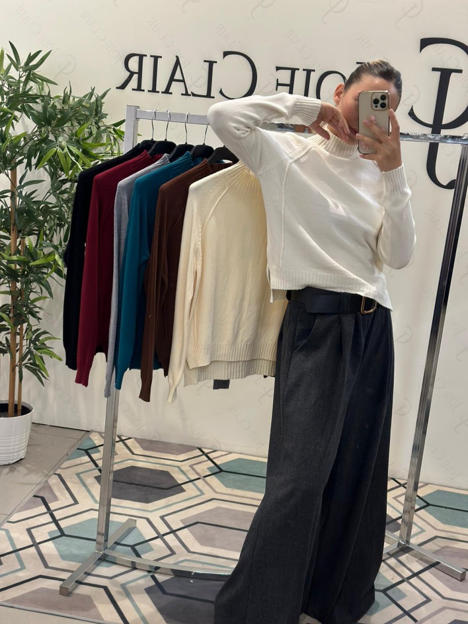 Фото Joie Clair (J-Clair)