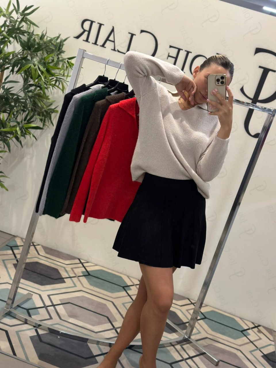 Joie Clair (J-Clair)