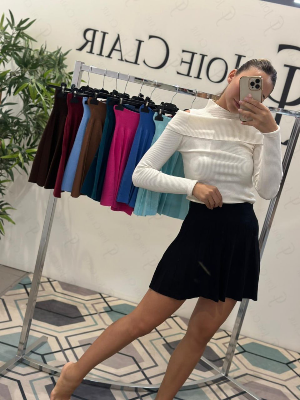 Joie Clair (J-Clair)