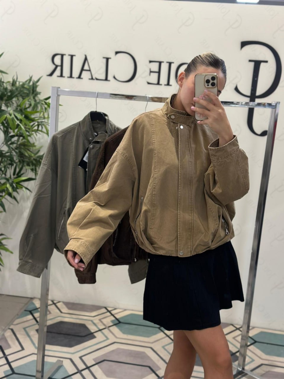 Joie Clair (J-Clair)