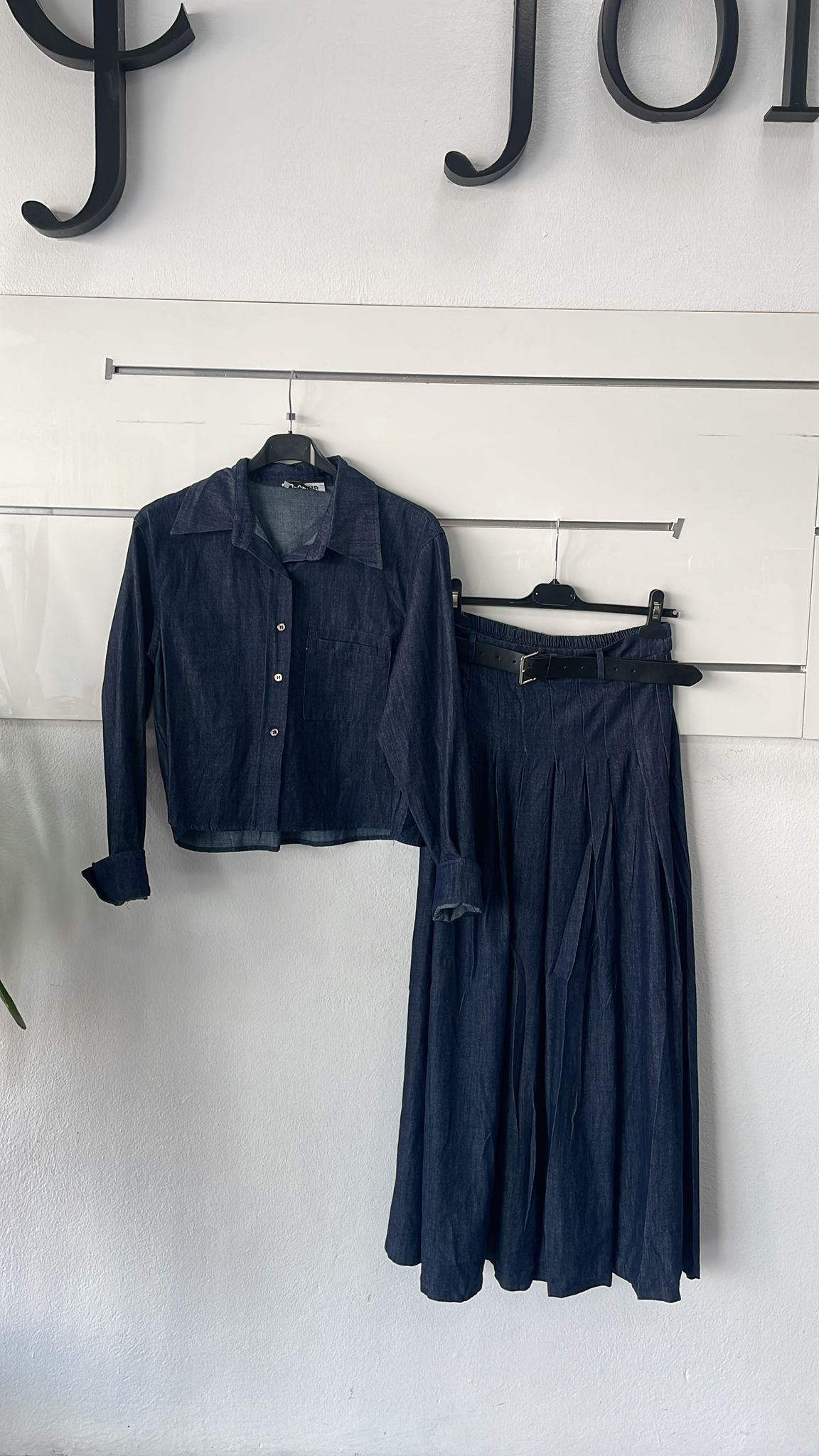 Joie Clair (J-Clair)