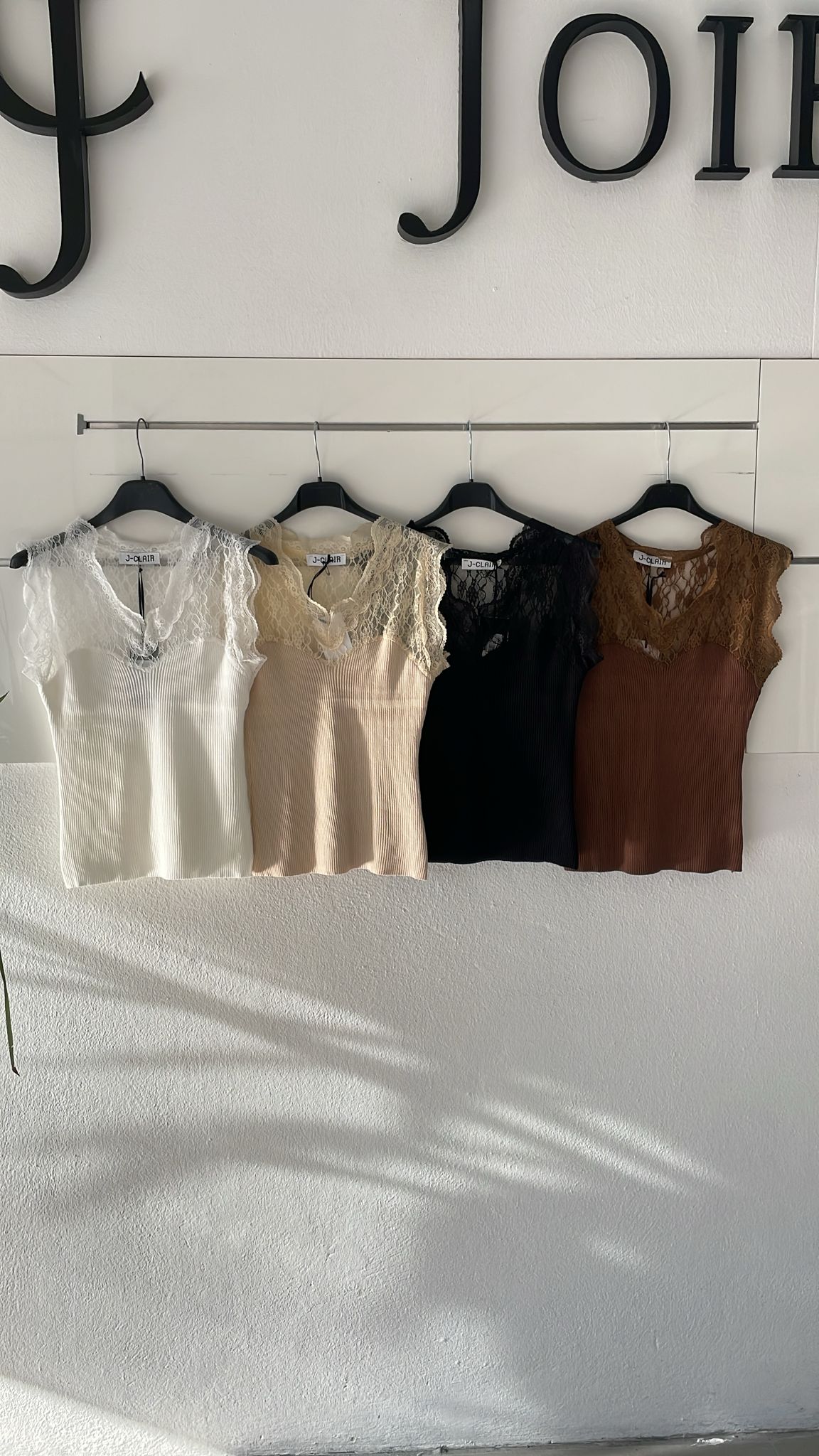 Фото Joie Clair (J-Clair)