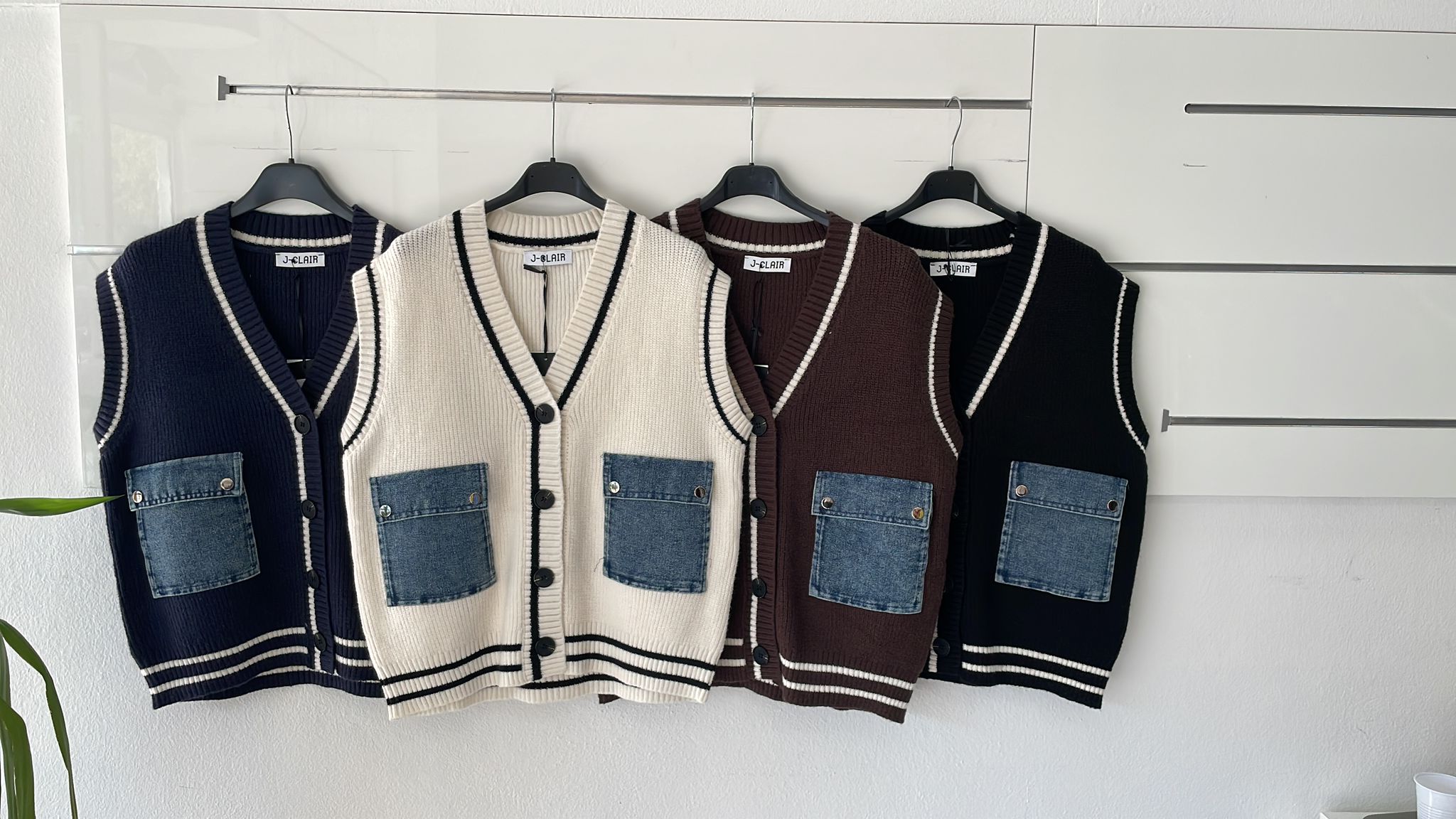 Фото Joie Clair (J-Clair)