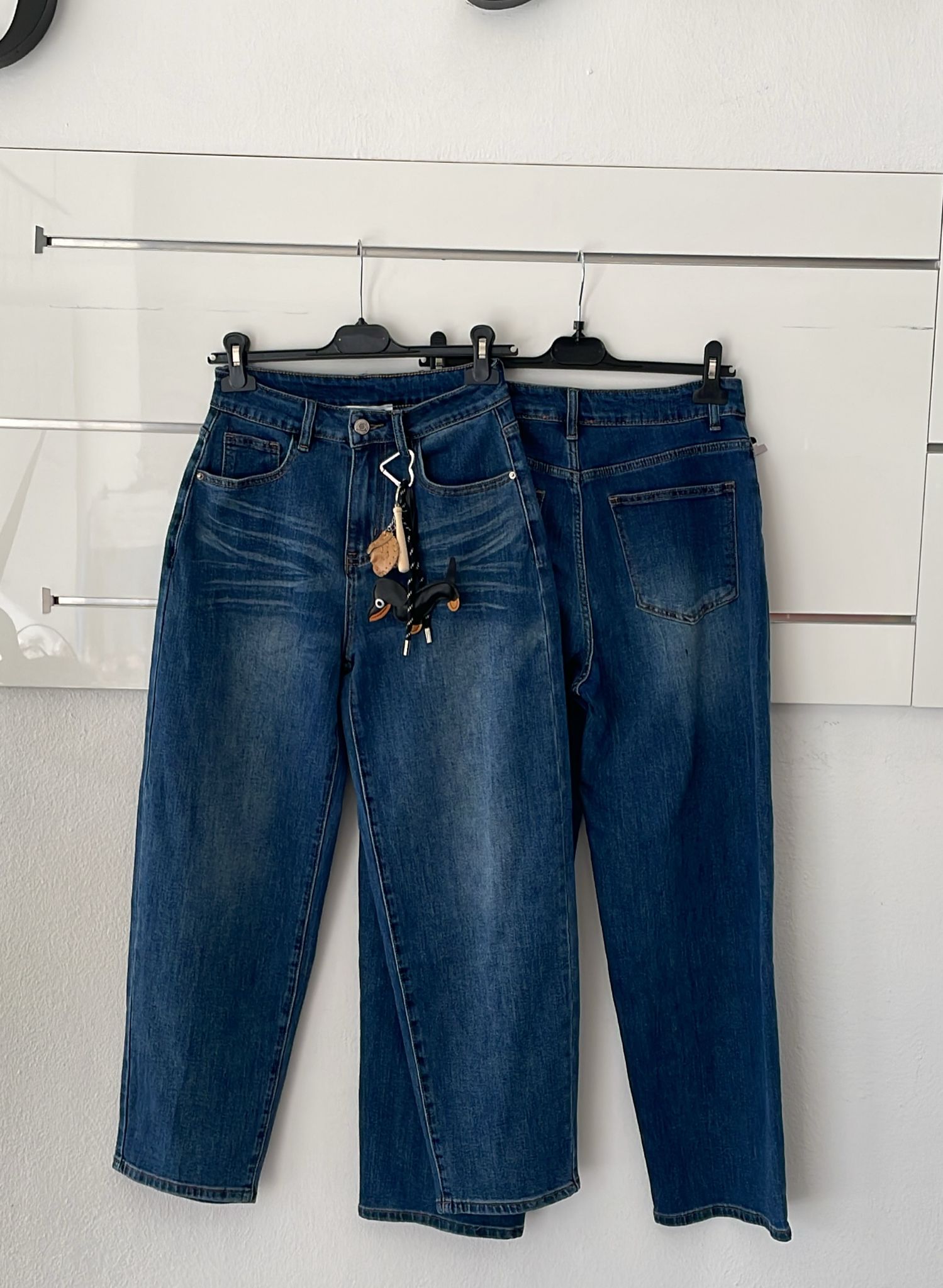 Joie Clair (J-Clair)