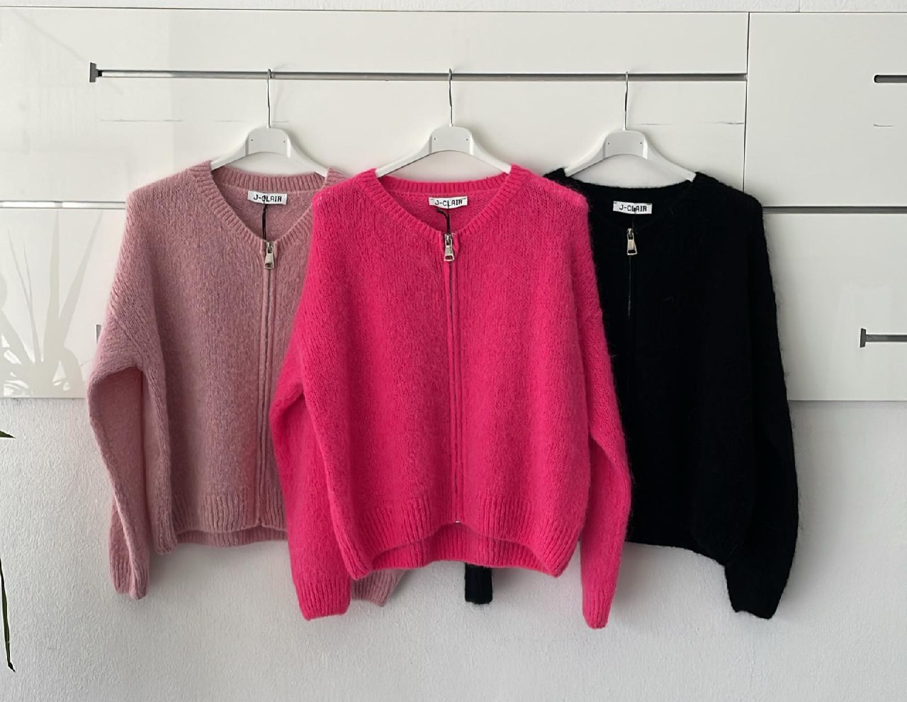 Joie Clair (J-Clair)