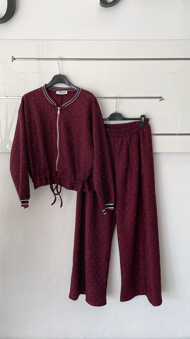 Joie Clair (J-Clair)