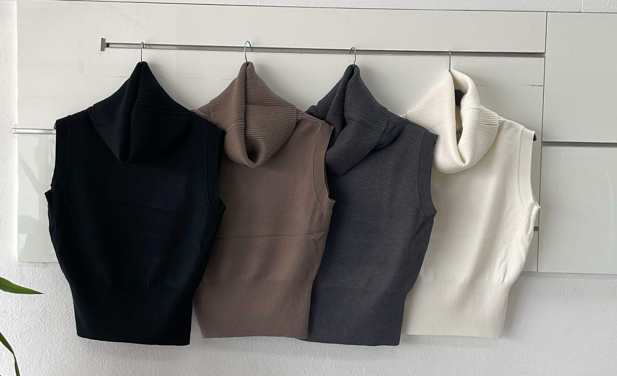 Joie Clair (J-Clair)