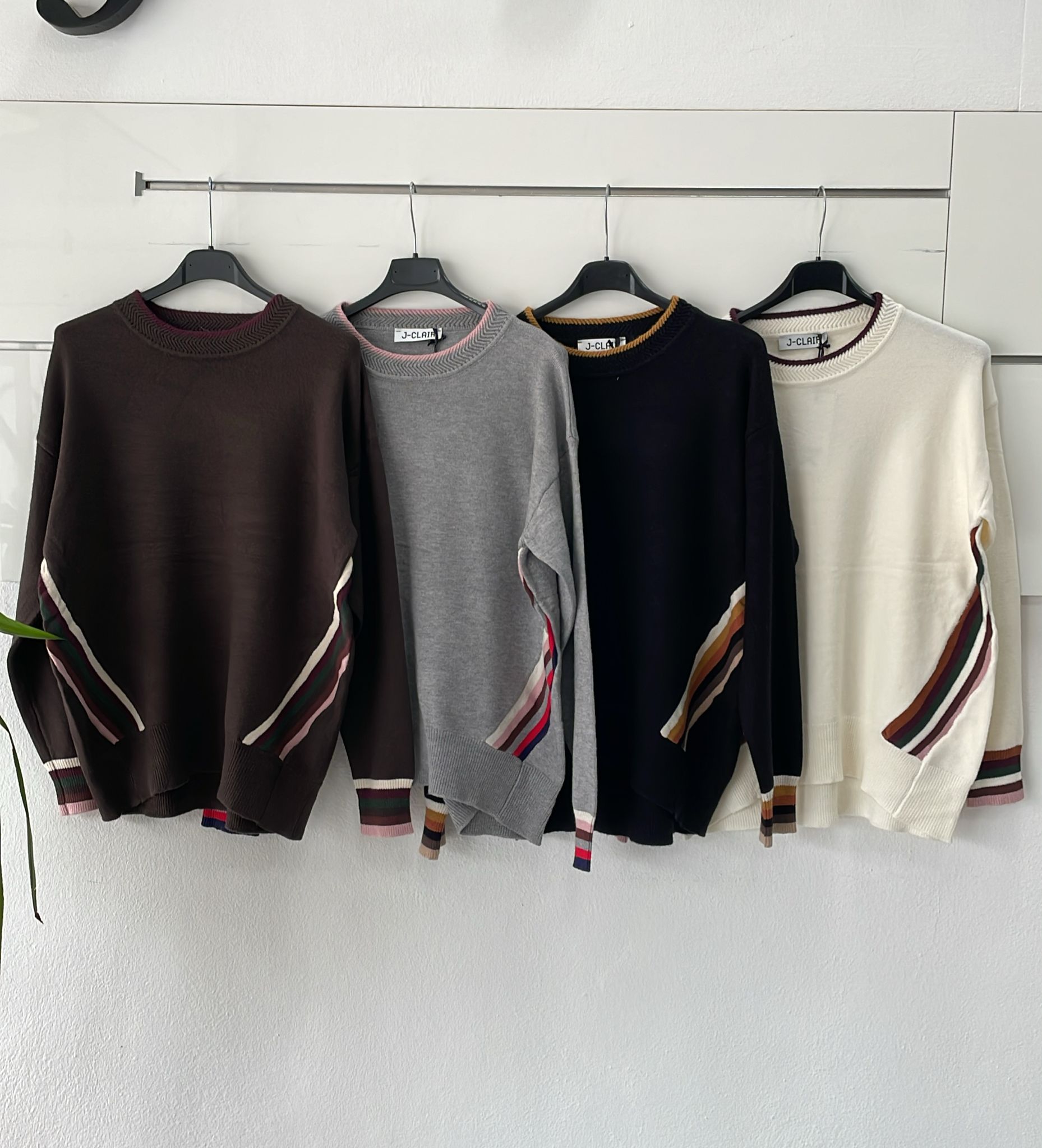 Joie Clair (J-Clair)