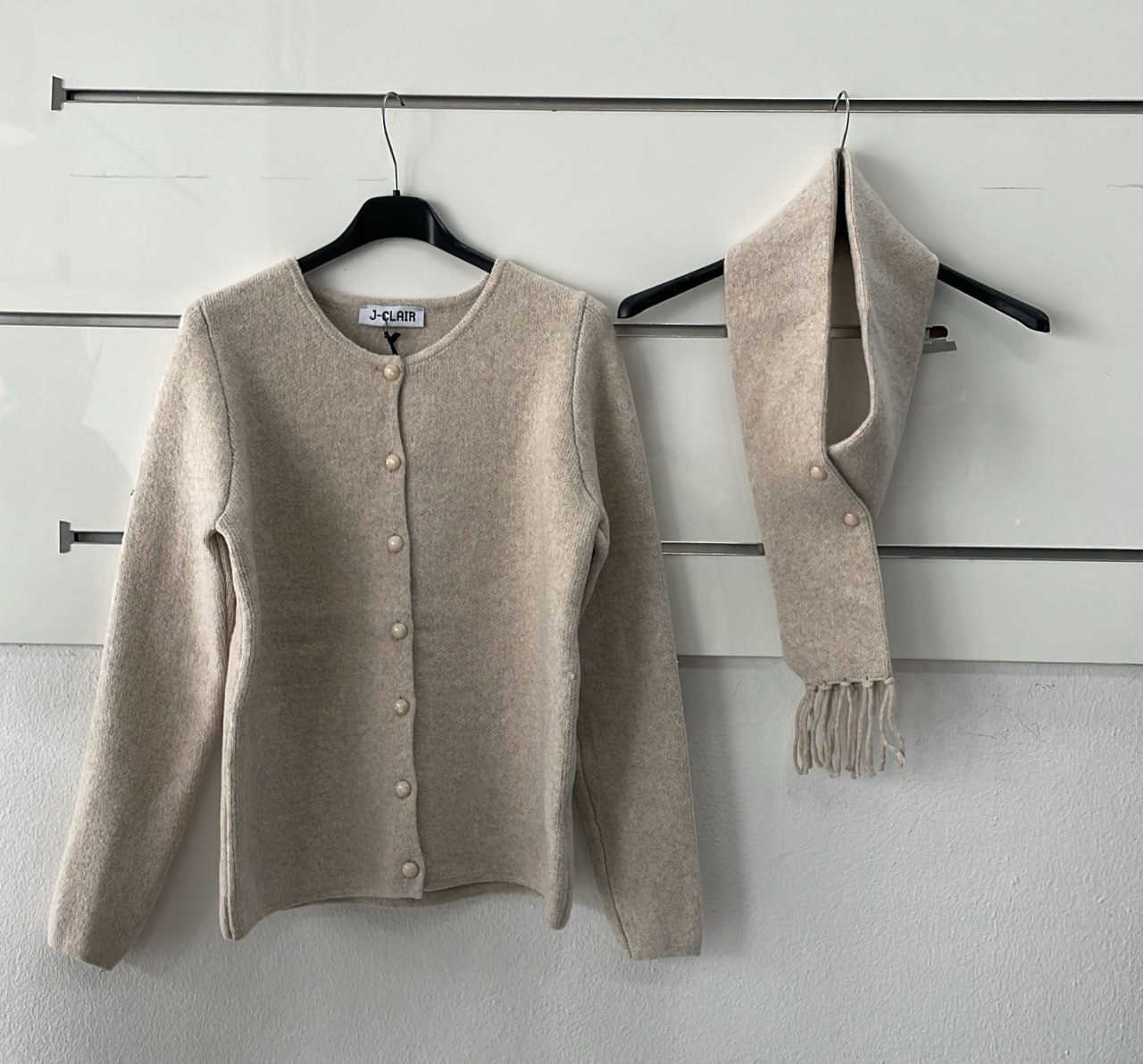 Joie Clair (J-Clair)