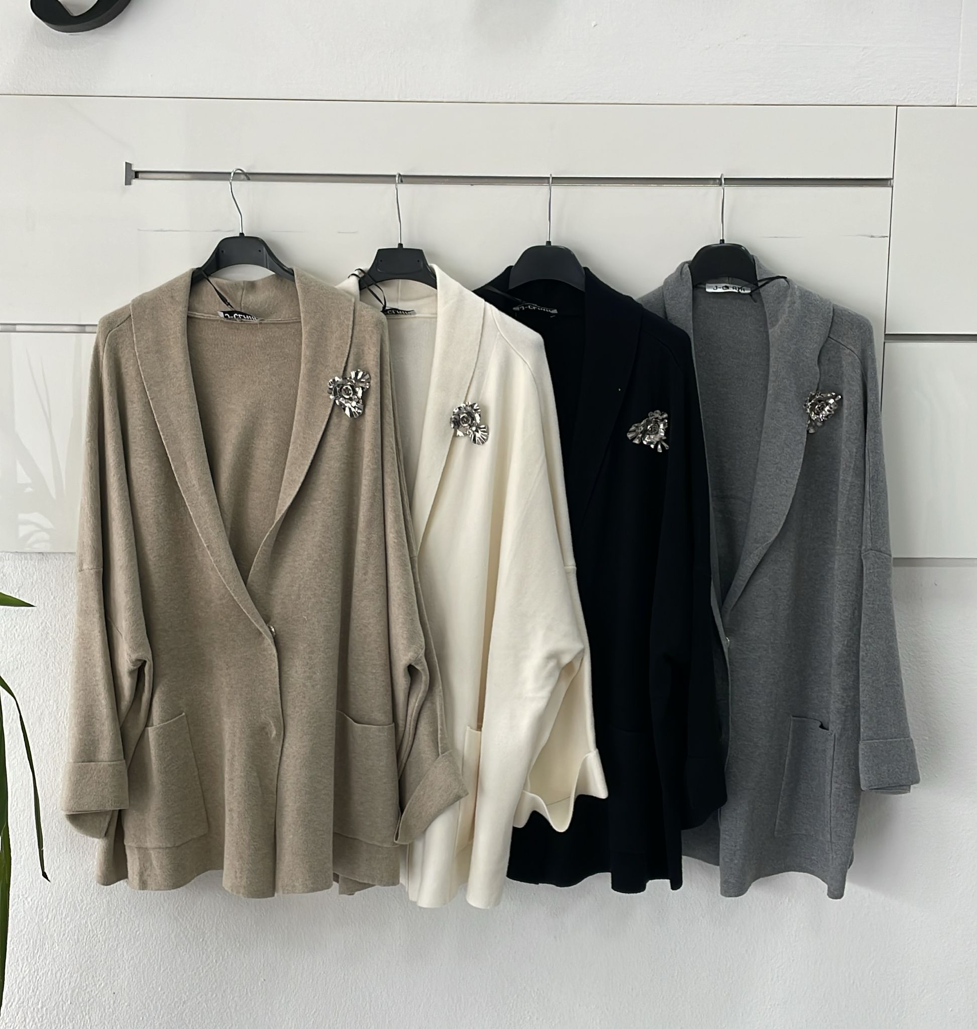 Joie Clair (J-Clair)