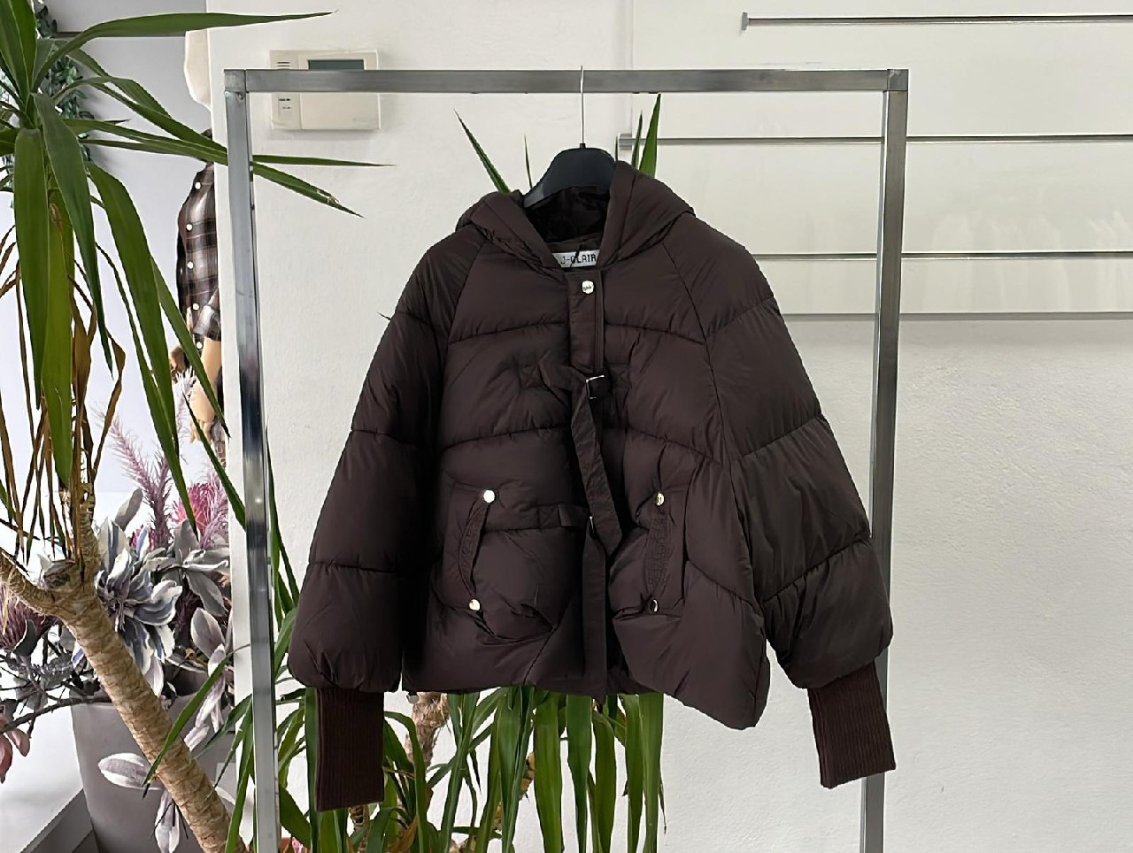 Joie Clair (J-Clair)